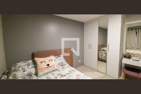 Casa à venda com 216m², 6 quartos e 4 vagas Casa à venda com 216m², 6 quartos e 4 vagasQuarto 1