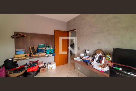 Casa à venda com 216m², 6 quartos e 4 vagas Casa à venda com 216m², 6 quartos e 4 vagasCasa 2 - Quarto 2