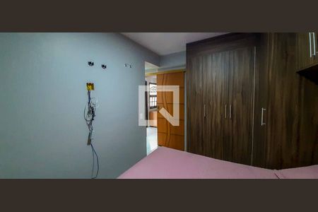 Casa à venda com 216m², 6 quartos e 4 vagas Casa à venda com 216m², 6 quartos e 4 vagasCasa 1 - Suíte 1