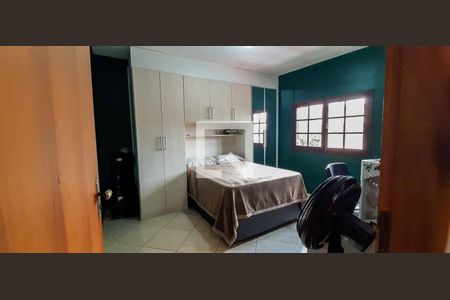 Casa à venda com 216m², 6 quartos e 4 vagas Casa à venda com 216m², 6 quartos e 4 vagasCasa 2 - Quarto 1