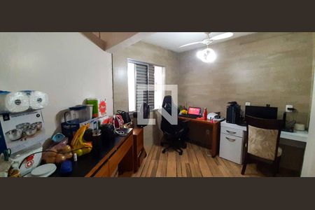 Casa à venda com 216m², 6 quartos e 4 vagas Casa à venda com 216m², 6 quartos e 4 vagasCasa 1 - Suíte 2