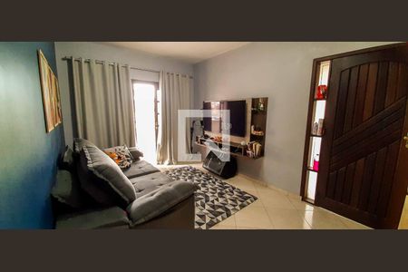 Casa à venda com 216m², 6 quartos e 4 vagas Casa à venda com 216m², 6 quartos e 4 vagasCasa 2 - Sala