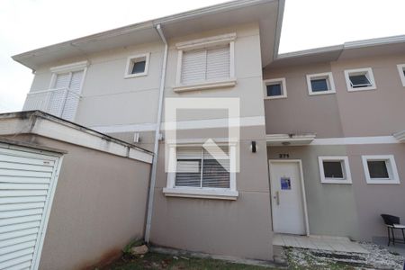 Casa de condomínio para alugar com 87m², 3 quartos e 2 vagasFachada