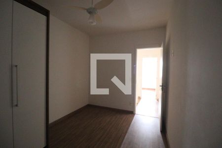 Casa de condomínio para alugar com 87m², 3 quartos e 2 vagasQuarto