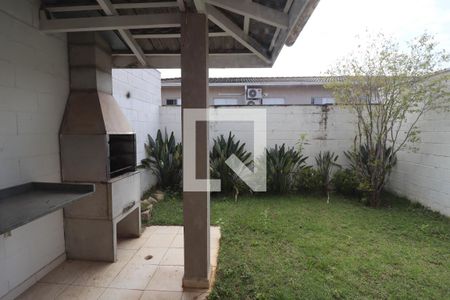 Casa de condomínio para alugar com 87m², 3 quartos e 2 vagasQuintal