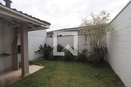 Casa de condomínio para alugar com 87m², 3 quartos e 2 vagasQuintal