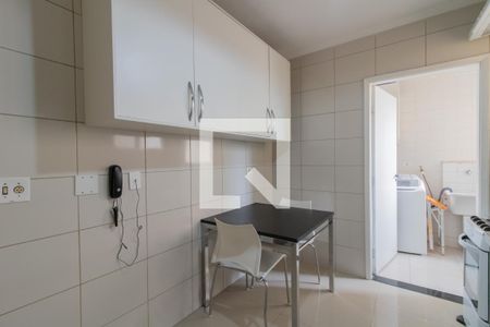 Apartamento para alugar com 75m², 2 quartos e 1 vagaCozinha
