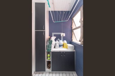 Apartamento à venda com 65m², 3 quartos e 1 vaga Apartamento à venda com 65m², 3 quartos e 1 vagaLavanderia