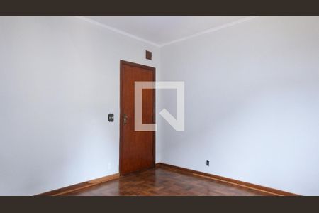 Casa à venda com 400m², 6 quartos e 5 vagas Casa à venda com 400m², 6 quartos e 5 vagasQuarto 2