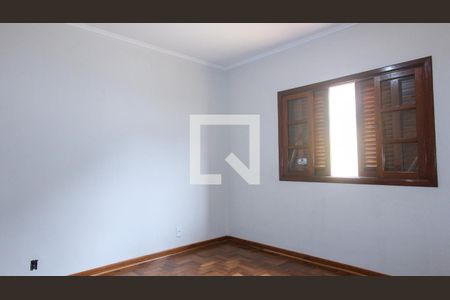Quarto 2 de casa à venda com 6 quartos, 400m² em Vila Lucia, São Paulo