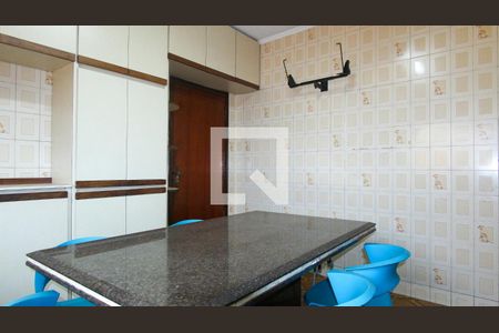 Casa à venda com 400m², 6 quartos e 5 vagas Casa à venda com 400m², 6 quartos e 5 vagasCozinha