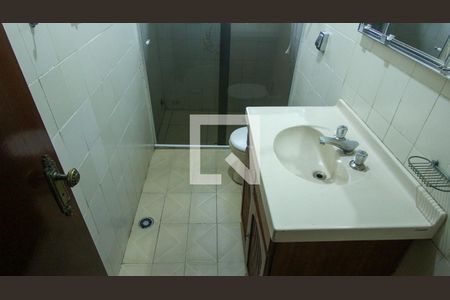 Casa à venda com 400m², 6 quartos e 5 vagas Casa à venda com 400m², 6 quartos e 5 vagasBanheiro 2