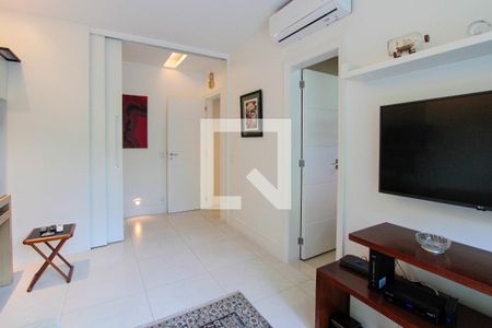 Apartamento à venda com 558m², 4 quartos e 4 vagas Apartamento à venda com 558m², 4 quartos e 4 vagasQuarto 1 suíte