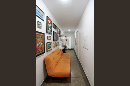 Apartamento à venda com 558m², 4 quartos e 4 vagas Apartamento à venda com 558m², 4 quartos e 4 vagasCorredor de serviço