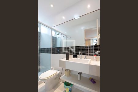 Apartamento à venda com 558m², 4 quartos e 4 vagas Apartamento à venda com 558m², 4 quartos e 4 vagasBanheiro Quarto 4 suíte