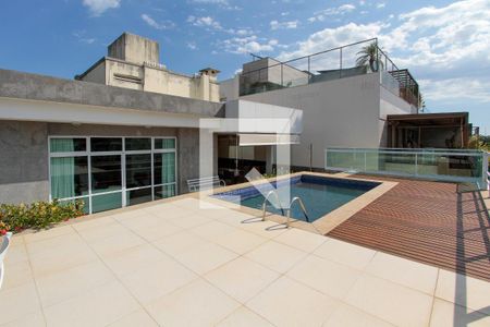 Apartamento à venda com 558m², 4 quartos e 4 vagas Apartamento à venda com 558m², 4 quartos e 4 vagasVaranda