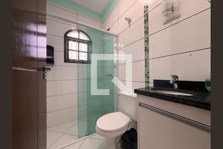 Casa para alugar com 188m², 3 quartos e 2 vagasBanheiro
