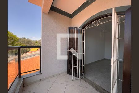 Casa para alugar com 188m², 3 quartos e 2 vagasSacada