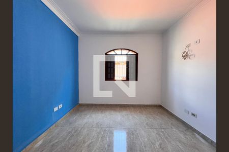 Casa para alugar com 188m², 3 quartos e 2 vagasQuarto 2
