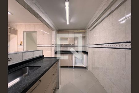 Casa para alugar com 188m², 3 quartos e 2 vagasCozinha