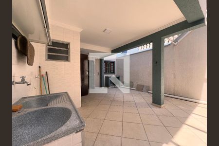 Casa para alugar com 188m², 3 quartos e 2 vagasLavanderia