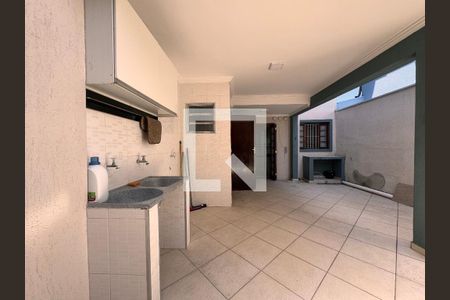 Casa para alugar com 188m², 3 quartos e 2 vagasLavanderia