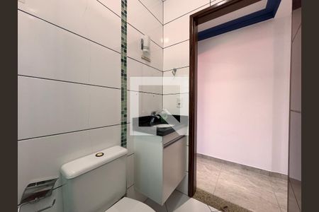 Casa para alugar com 188m², 3 quartos e 2 vagasBanheiro