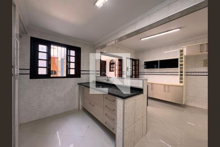 Casa para alugar com 188m², 3 quartos e 2 vagasCozinha