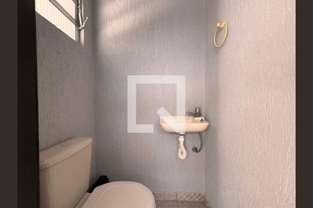 Casa para alugar com 188m², 3 quartos e 2 vagasBanheiro de serviço