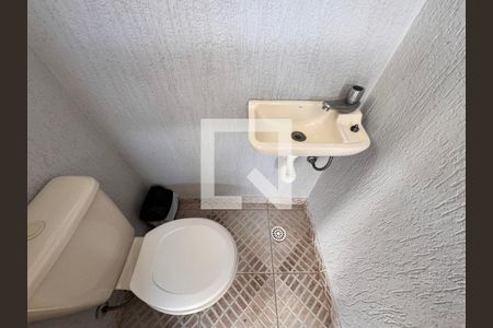 Casa para alugar com 188m², 3 quartos e 2 vagasBanheiro de serviço