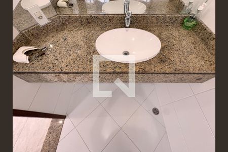 Casa para alugar com 188m², 3 quartos e 2 vagasBanheiro da Suíte