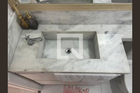 Apartamento para alugar com 34m², 2 quartos e sem vagaBanheiro