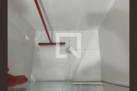 Apartamento para alugar com 34m², 2 quartos e sem vagaBanheiro