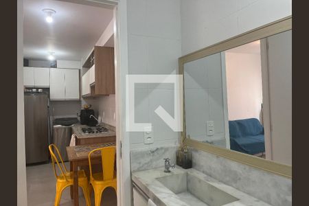 Apartamento para alugar com 34m², 2 quartos e sem vagaBanheiro