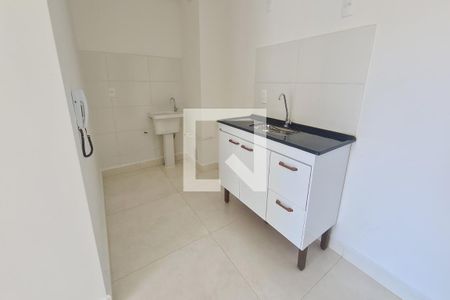Apartamento para alugar com 36m², 2 quartos e sem vaga Apartamento para alugar com 36m², 2 quartos e sem vagaCozinha e Área de Serviço