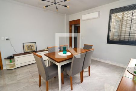 Apartamento para alugar com 135m², 3 quartos e sem vaga Apartamento para alugar com 135m², 3 quartos e sem vagaSala de Jantar