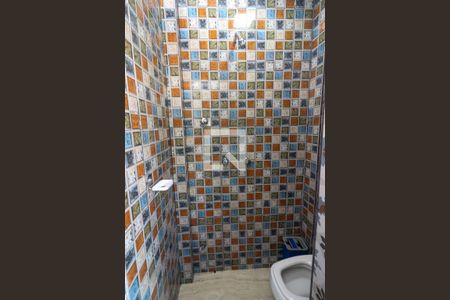 Apartamento para alugar com 135m², 3 quartos e sem vaga Apartamento para alugar com 135m², 3 quartos e sem vagaBanheiro de serviço