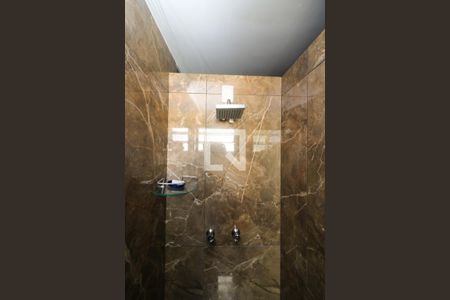 Apartamento para alugar com 135m², 3 quartos e sem vaga Apartamento para alugar com 135m², 3 quartos e sem vagaBanheiro da Suíte