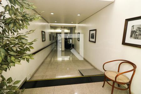 Apartamento para alugar com 135m², 3 quartos e sem vaga Apartamento para alugar com 135m², 3 quartos e sem vagaHall de entrada