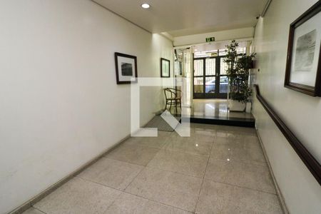 Apartamento para alugar com 135m², 3 quartos e sem vaga Apartamento para alugar com 135m², 3 quartos e sem vagaHall de entrada