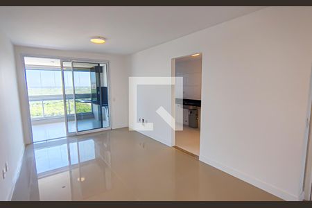 sala de apartamento para alugar com 2 quartos, 90m² em Barra da Tijuca, Rio de Janeiro