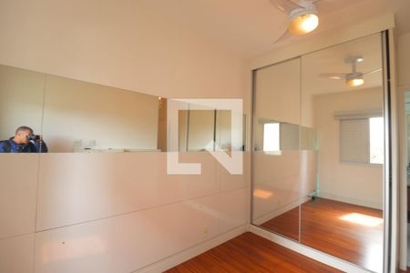 Apartamento à venda com 76m², 2 quartos e 2 vagasSuíte