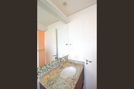 Apartamento à venda com 76m², 2 quartos e 2 vagasBanheiro Suíte