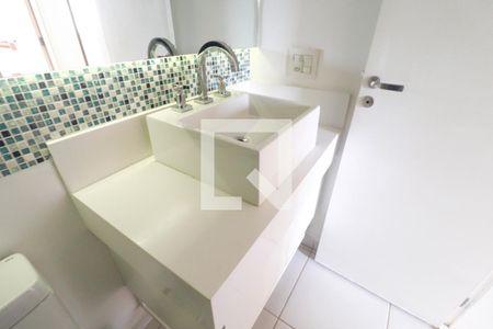Apartamento à venda com 76m², 2 quartos e 2 vagasBanheiro