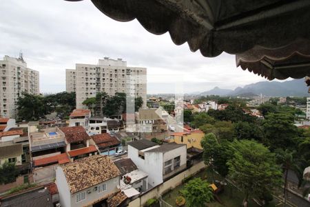 Vista de apartamento à venda com 2 quartos, 50m² em Pechincha, Rio de Janeiro