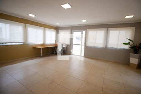 Apartamento para alugar com 41m², 2 quartos e sem vagaÁrea comum - Salão de festas
