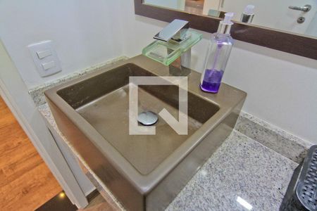 Apartamento à venda com 164m², 3 quartos e 3 vagas Apartamento à venda com 164m², 3 quartos e 3 vagasLavabo