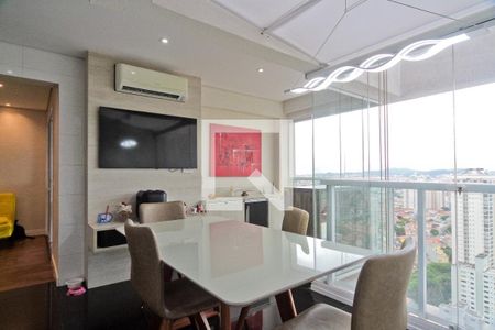 Apartamento à venda com 164m², 3 quartos e 3 vagas Apartamento à venda com 164m², 3 quartos e 3 vagasCozinha