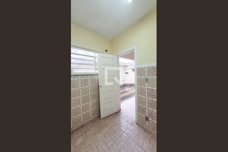 Casa à venda com 308m², 3 quartos e 1 vaga Casa à venda com 308m², 3 quartos e 1 vagaEdícula