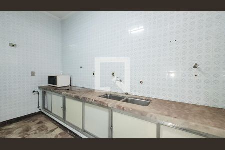 Casa à venda com 308m², 3 quartos e 1 vaga Casa à venda com 308m², 3 quartos e 1 vagaCozinha